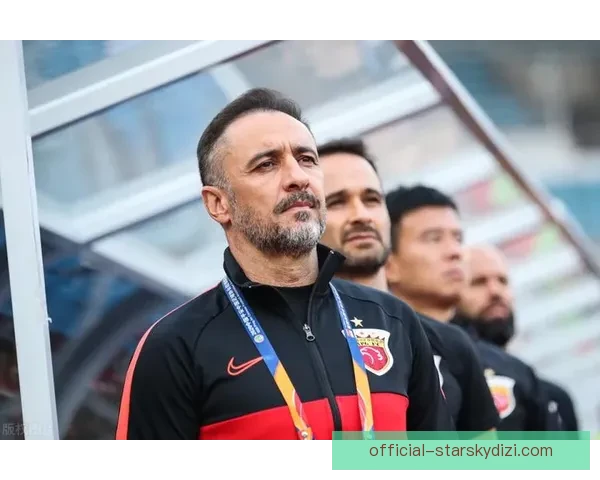 佩雷拉自嘲教练一职谈不了稳字